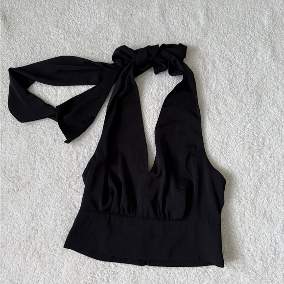 NWT Banana republic Black Halter top size 2 - Picture 1 of 8
